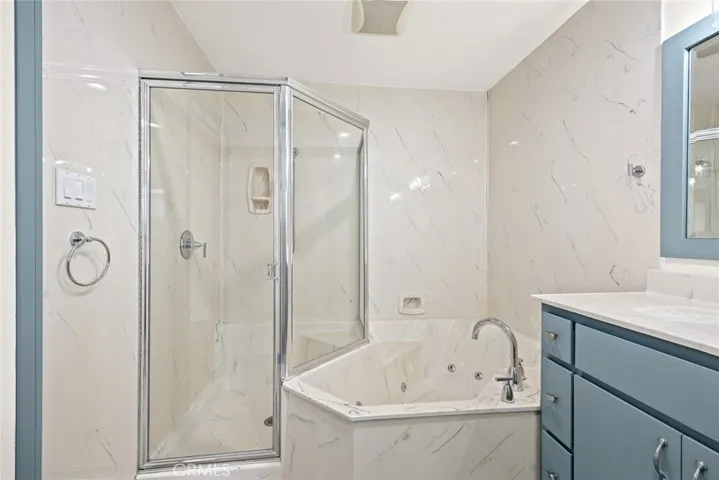 Primary En-Suite