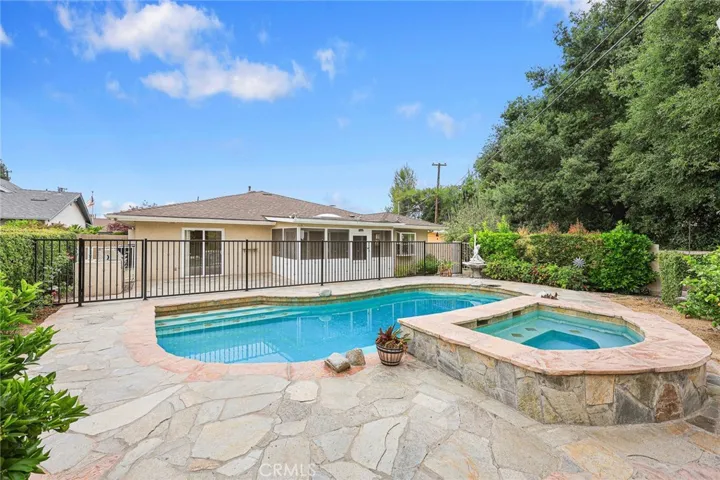 1229 Valebrook Place, Glendora, California 91740