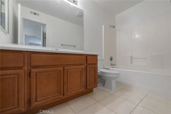 1 Moonstone, Irvine, California 92602