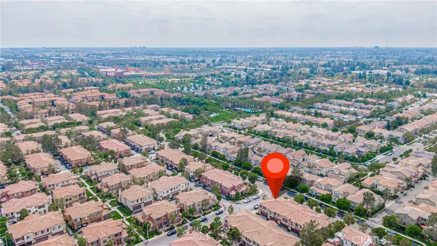 1 Moonstone, Irvine, California 92602