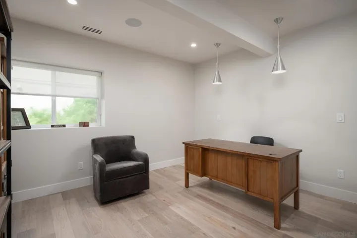 2732 Nipoma St, San Diego, California 92106