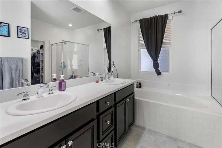 28903 Skylark Street, Menifee, California 92584