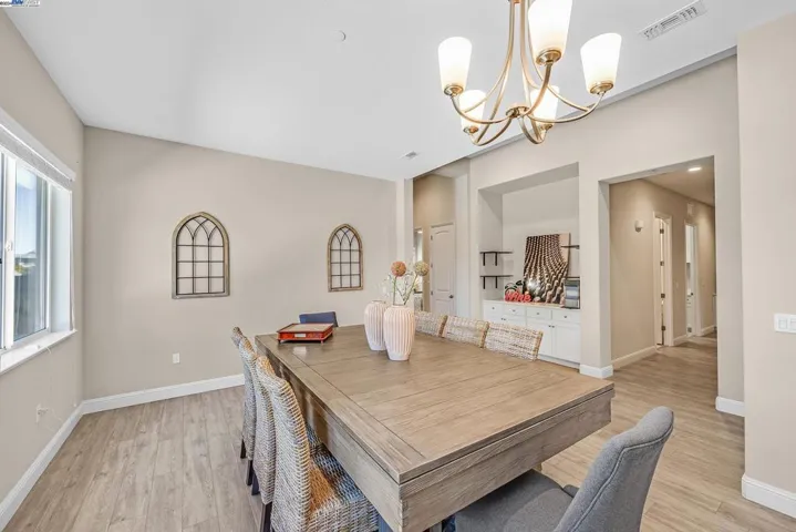 390 Fletcher Lane, Brentwood, California 94513