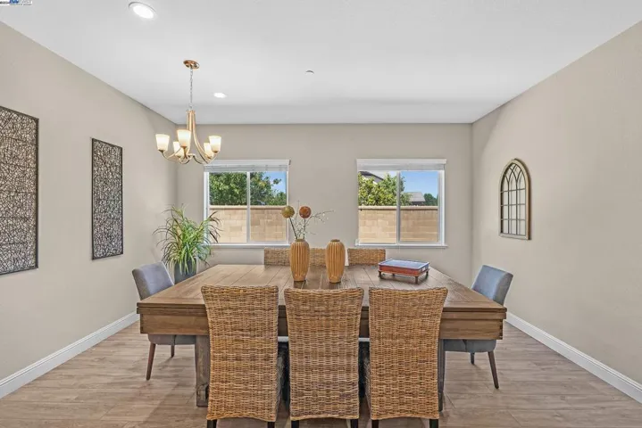 390 Fletcher Lane, Brentwood, California 94513