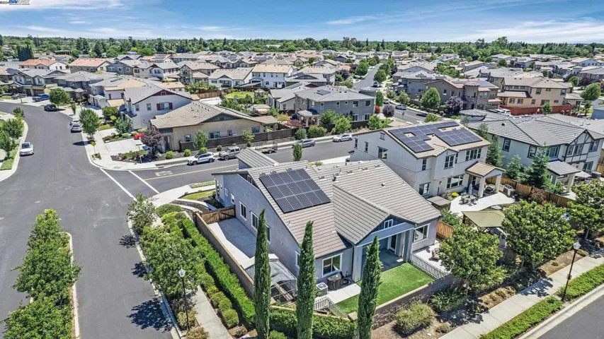 390 Fletcher Lane, Brentwood, California 94513
