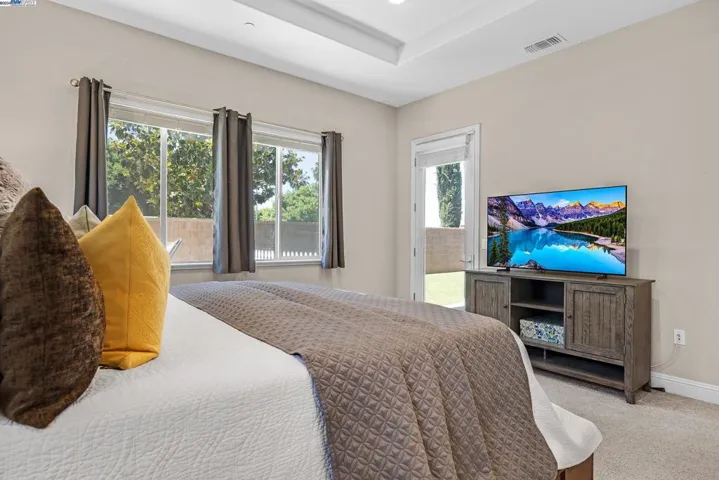 390 Fletcher Lane, Brentwood, California 94513