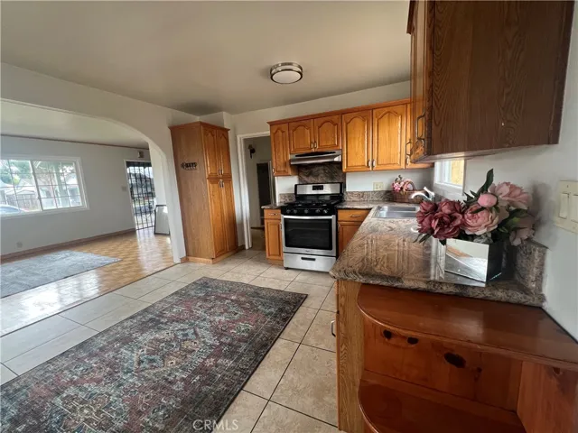 315 E 237th Street, Carson, California 90745
