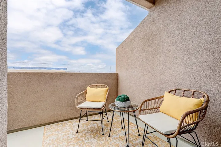 2750 Artesia Boulevard 313, Redondo Beach, California 90278