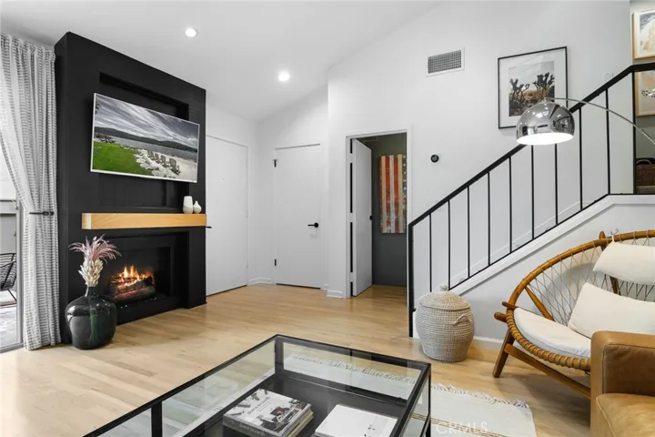 13310 Maxella Avenue 9, Marina Del Rey, California 90292