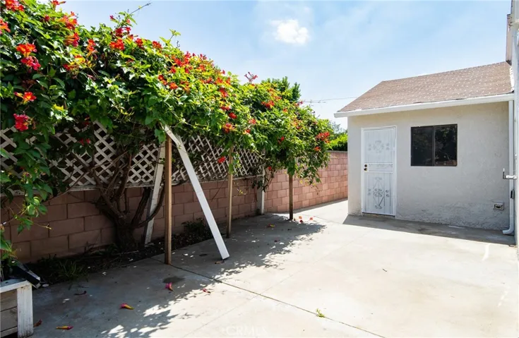 11420 Mina Avenue, Whittier, California 90605