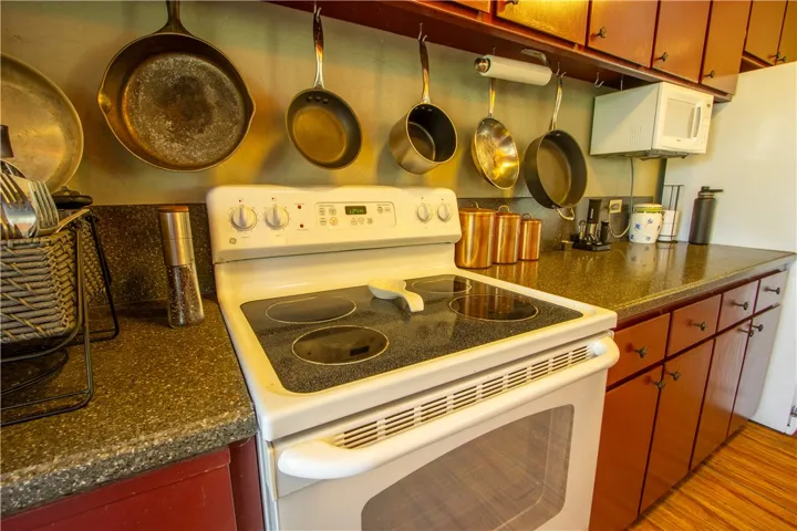 29901 Skyline Drive, Tehachapi, California 93561