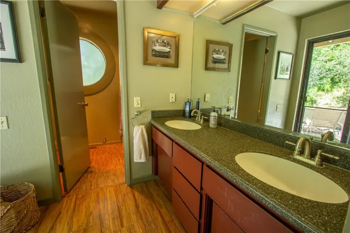 29901 Skyline Drive, Tehachapi, California 93561