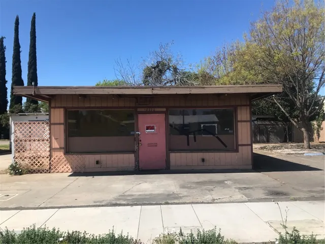 10220 Live Oak Boulevard, Live Oak, California 95953