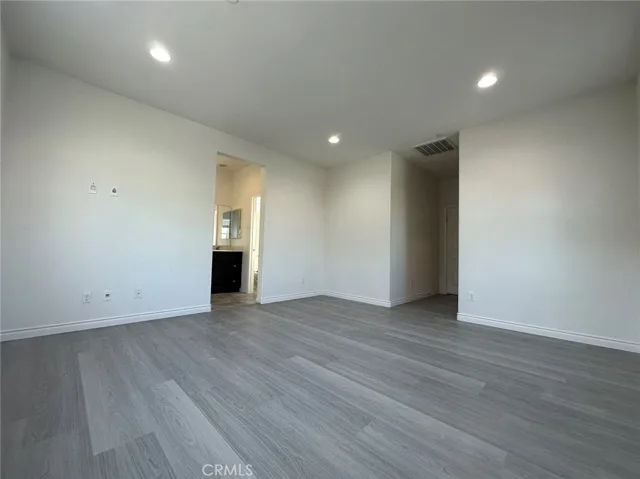 5846 Ginger Dr, Eastvale, California 92880