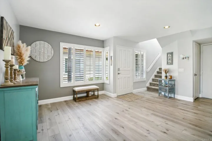 2014 Redwood Crest, Vista, California 92081