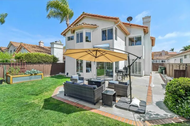2014 Redwood Crest, Vista, California 92081
