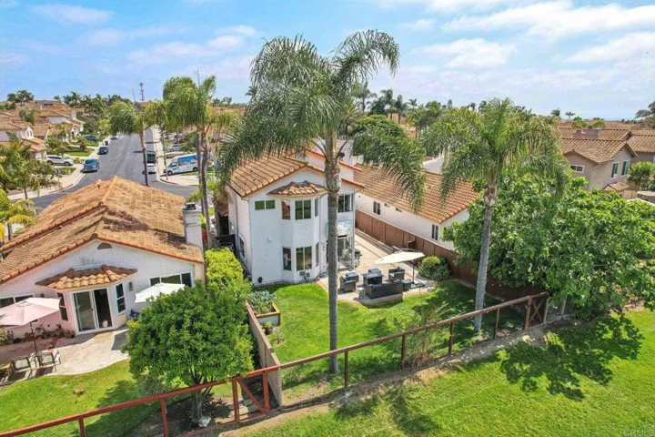 2014 Redwood Crest, Vista, California 92081