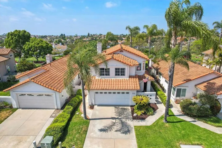 2014 Redwood Crest, Vista, California 92081