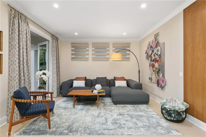 26 Long Bay Drive, Newport Beach, California 92660