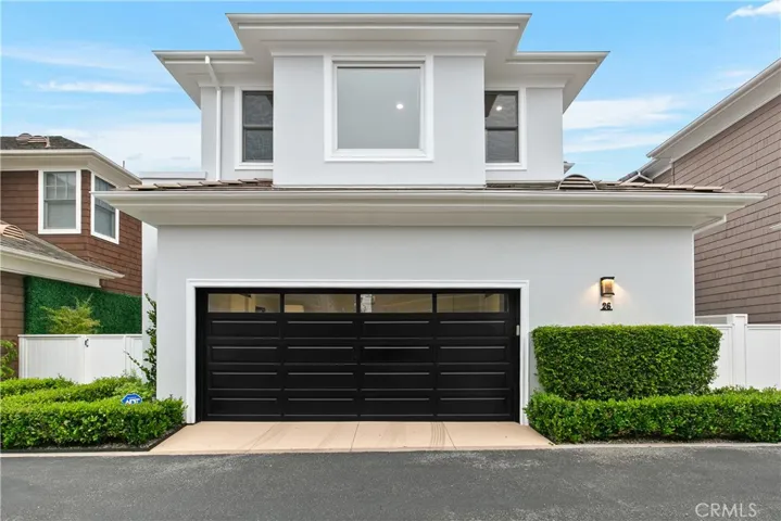 26 Long Bay Drive, Newport Beach, California 92660