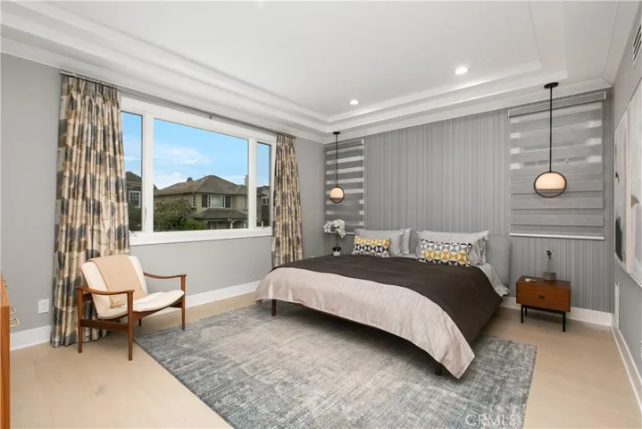 26 Long Bay Drive, Newport Beach, California 92660