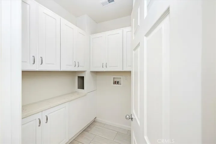 39902 Buxton Court, Murrieta, California 92563