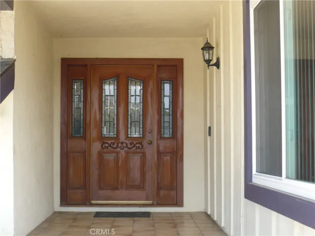 Impressive front door entry