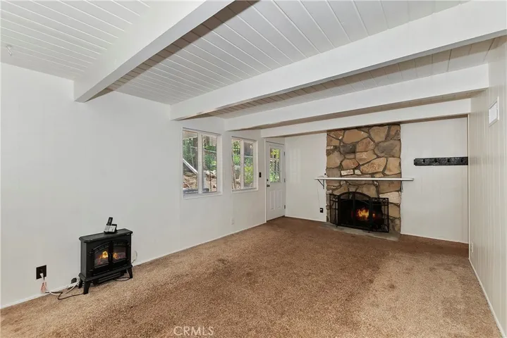 31537 Silver Spruce Dr., Running Springs, California 92382