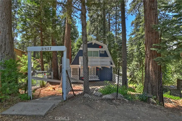 31537 Silver Spruce Dr., Running Springs, California 92382