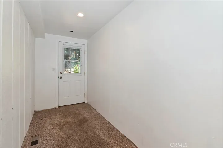 31537 Silver Spruce Dr., Running Springs, California 92382