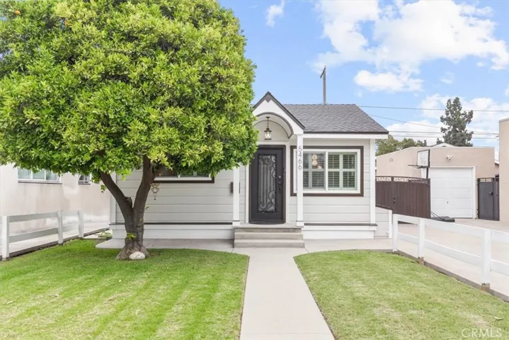 5466 Lewis Avenue, Long Beach, California 90805
