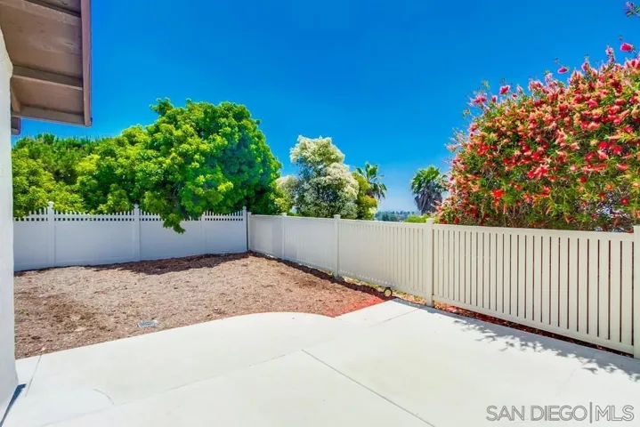 1416 Rolling Hills, Oceanside, California 92056