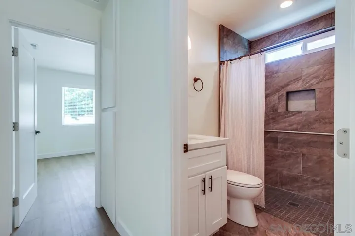 1416 Rolling Hills, Oceanside, California 92056