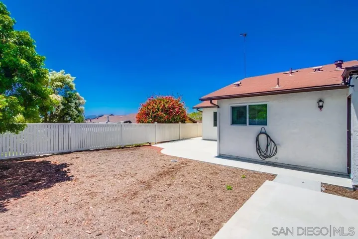 1416 Rolling Hills, Oceanside, California 92056