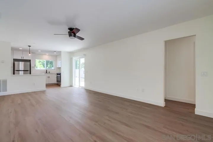 1416 Rolling Hills, Oceanside, California 92056