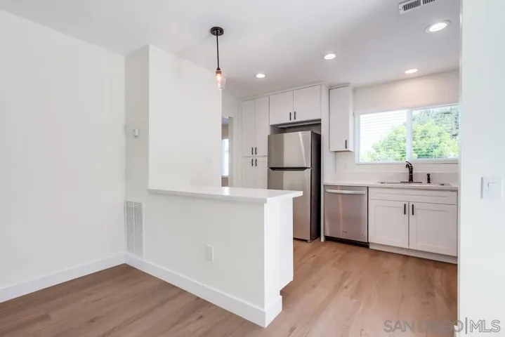 1416 Rolling Hills, Oceanside, California 92056