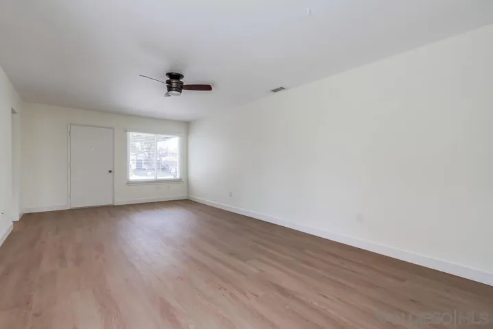 1416 Rolling Hills, Oceanside, California 92056