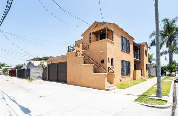 825 E 21st Street, Long Beach, California 90806