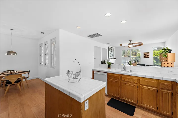 23364 Merion, Mission Viejo, California 92692