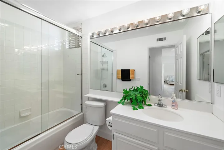 23364 Merion, Mission Viejo, California 92692