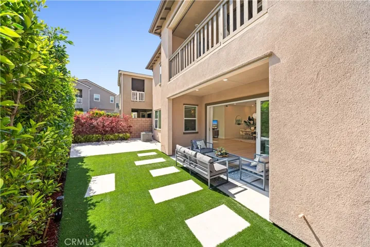 625 Cardona, Lake Forest, California 92630