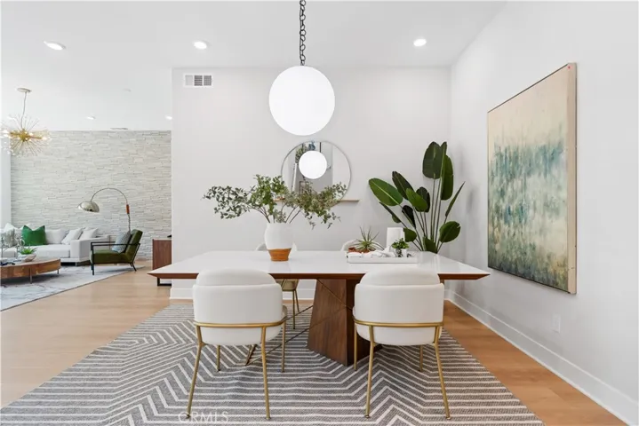 625 Cardona, Lake Forest, California 92630