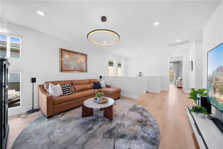 625 Cardona, Lake Forest, California 92630