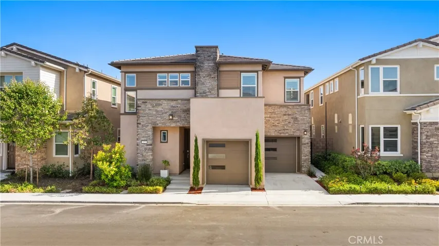 625 Cardona, Lake Forest, California 92630