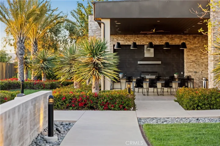 625 Cardona, Lake Forest, California 92630