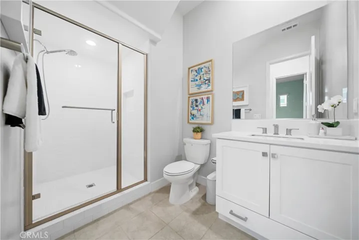 625 Cardona, Lake Forest, California 92630
