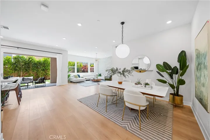 625 Cardona, Lake Forest, California 92630