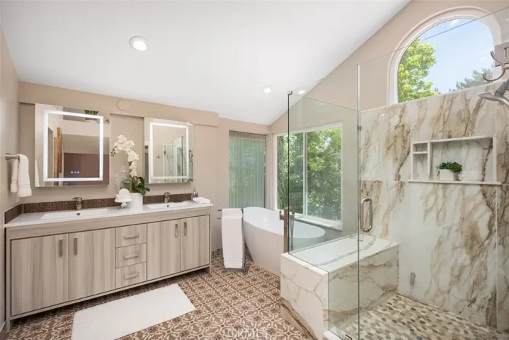 25972 Ravenna Road, Mission Viejo, California 92692