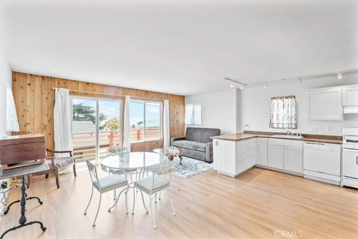 888 Saint Mary Ave, Cayucos, California 93430