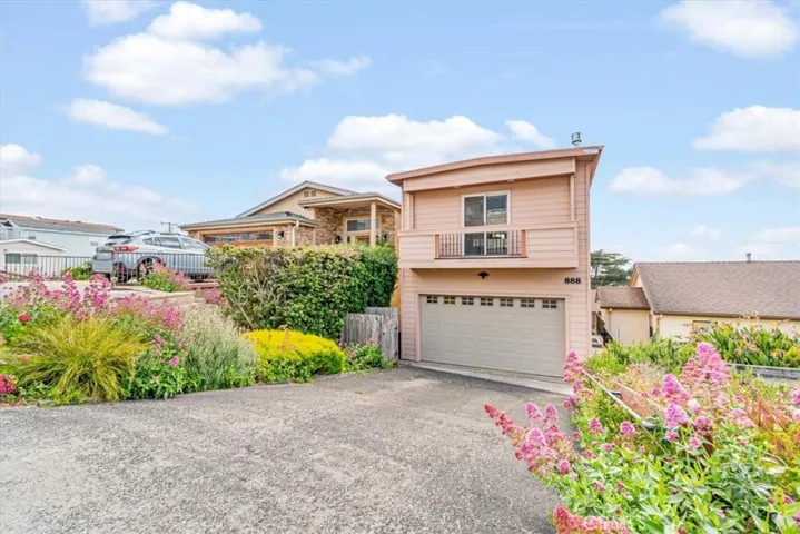 888 Saint Mary Ave, Cayucos, California 93430